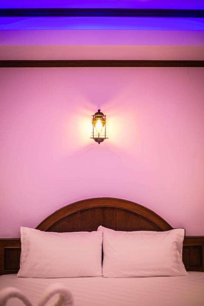 Loft Vintage Chalet Resort Koh Lanta Exterior photo