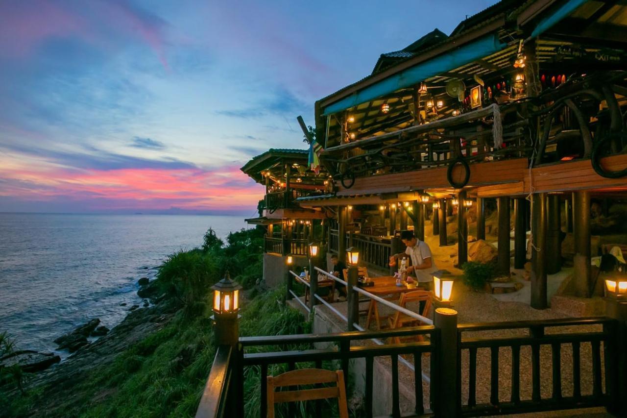 Loft Vintage Chalet Resort Koh Lanta Exterior photo