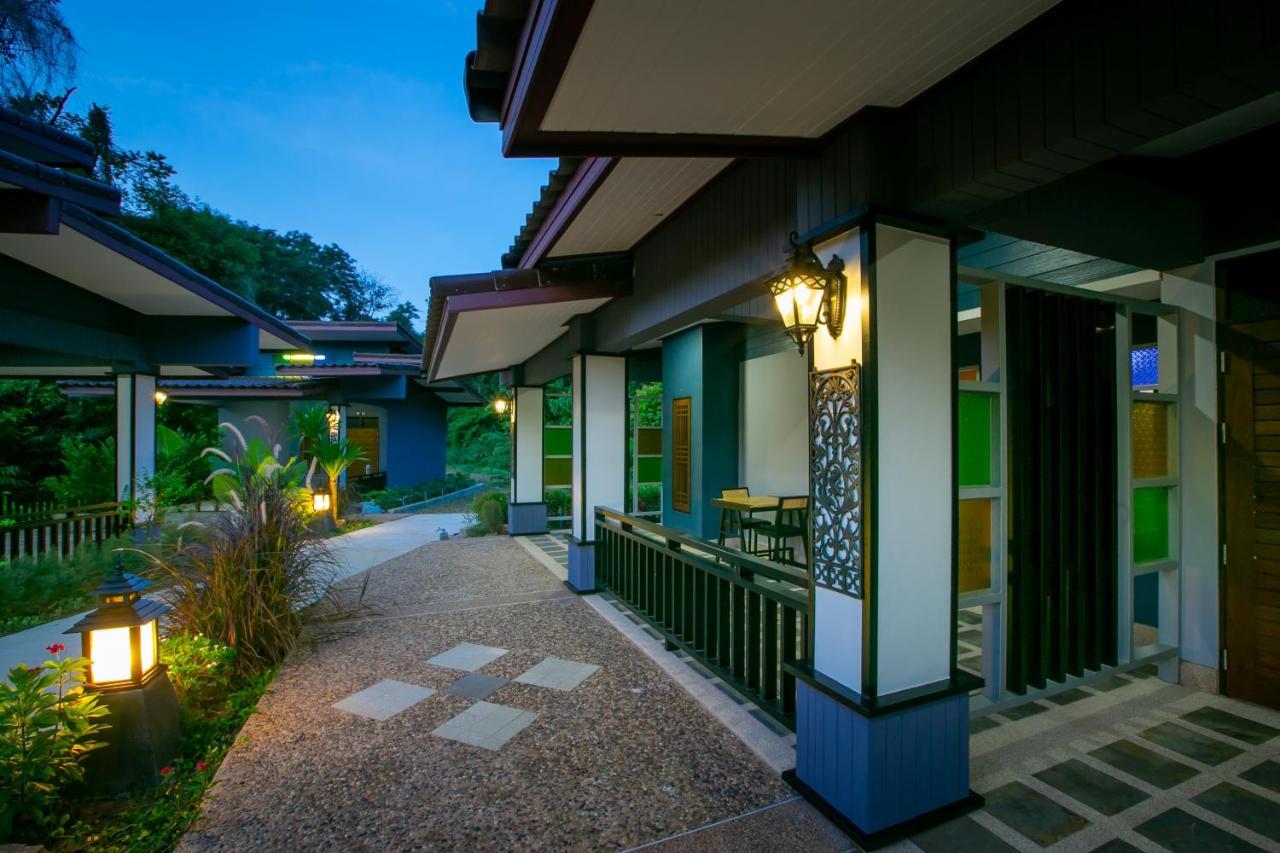 Loft Vintage Chalet Resort Koh Lanta Exterior photo